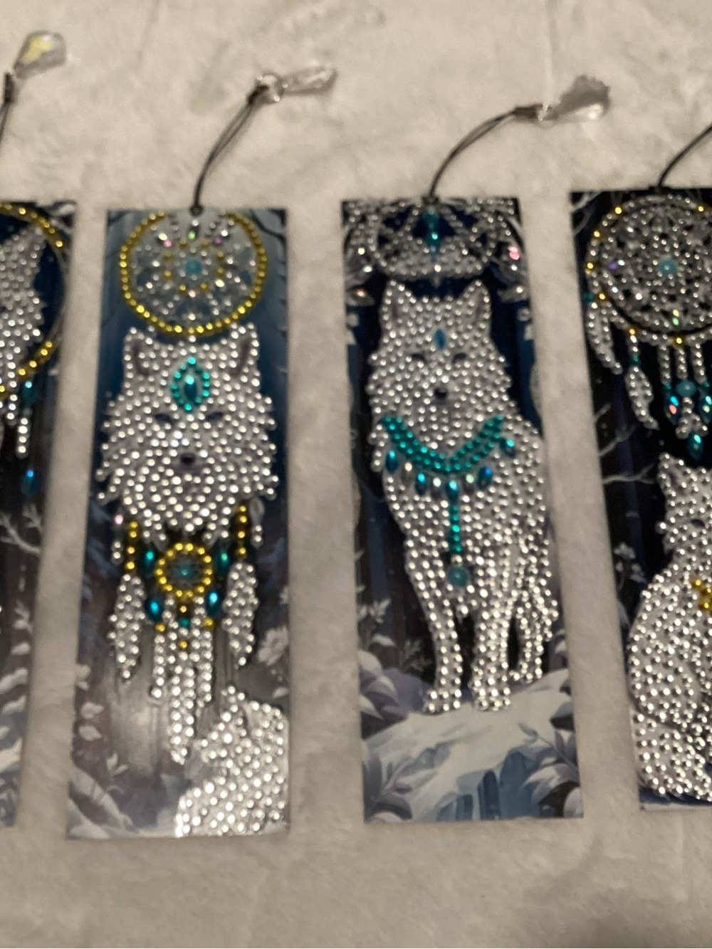 Decorative Beaded Wolf Bookmark - Teal & Silver